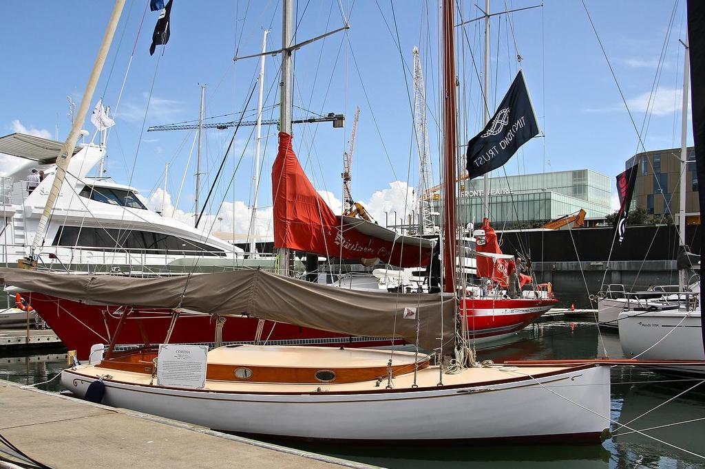 Auckland On The Water Boat Show - Day 1 - September 29, 2016 - Viaduct Events Centre H-class mullet boat Corona with Steinlager 2 in the background © Richard Gladwell www.photosport.co.nz